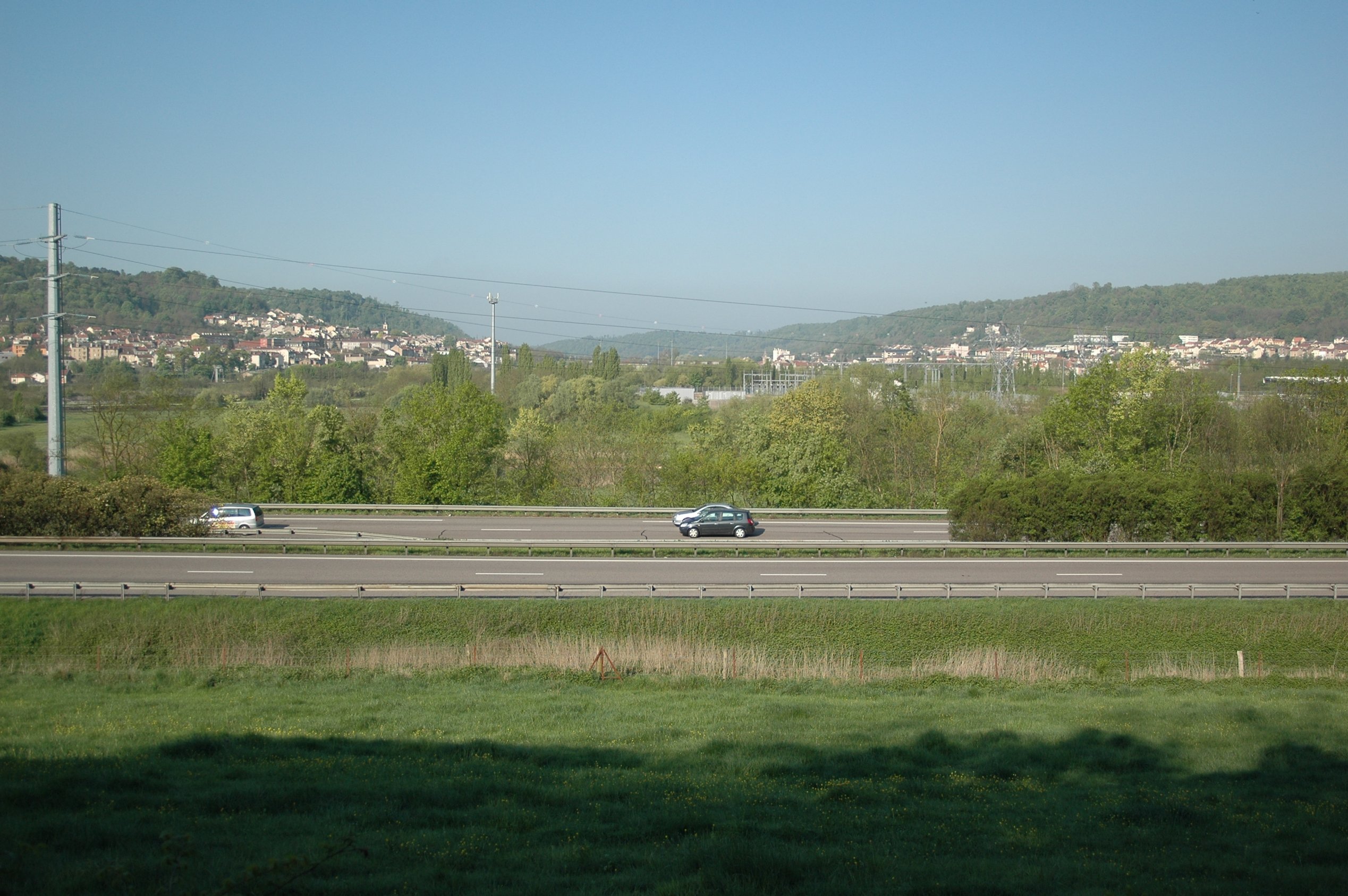 Vue de Frouard à gauche et Pompey à droite en 2009 (photographie couleur : Jean-Luc Gouret)